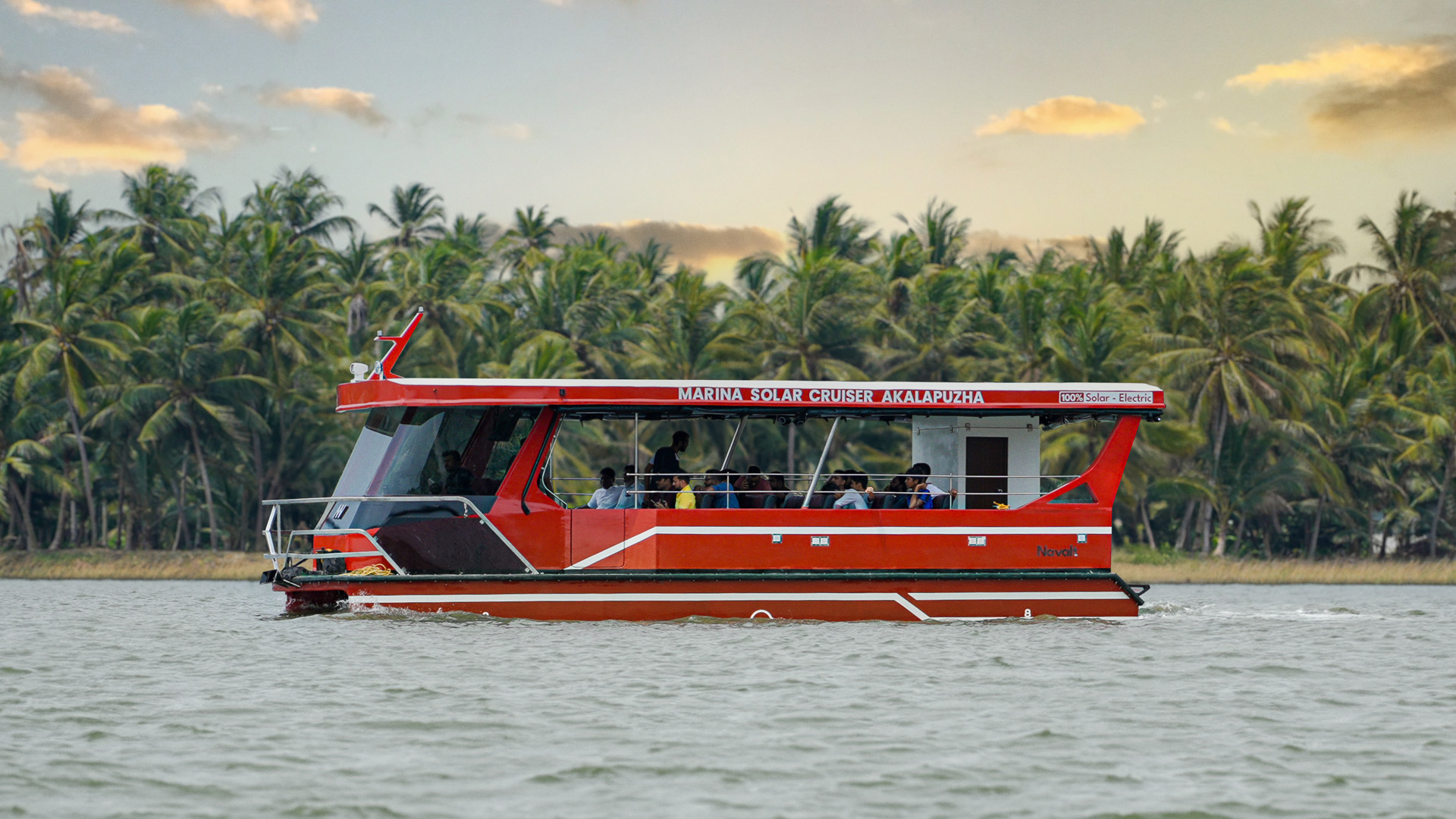 Solar Yacht 25